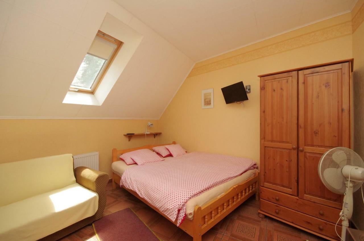 Burg Apartman Gyula Zewnętrze zdjęcie